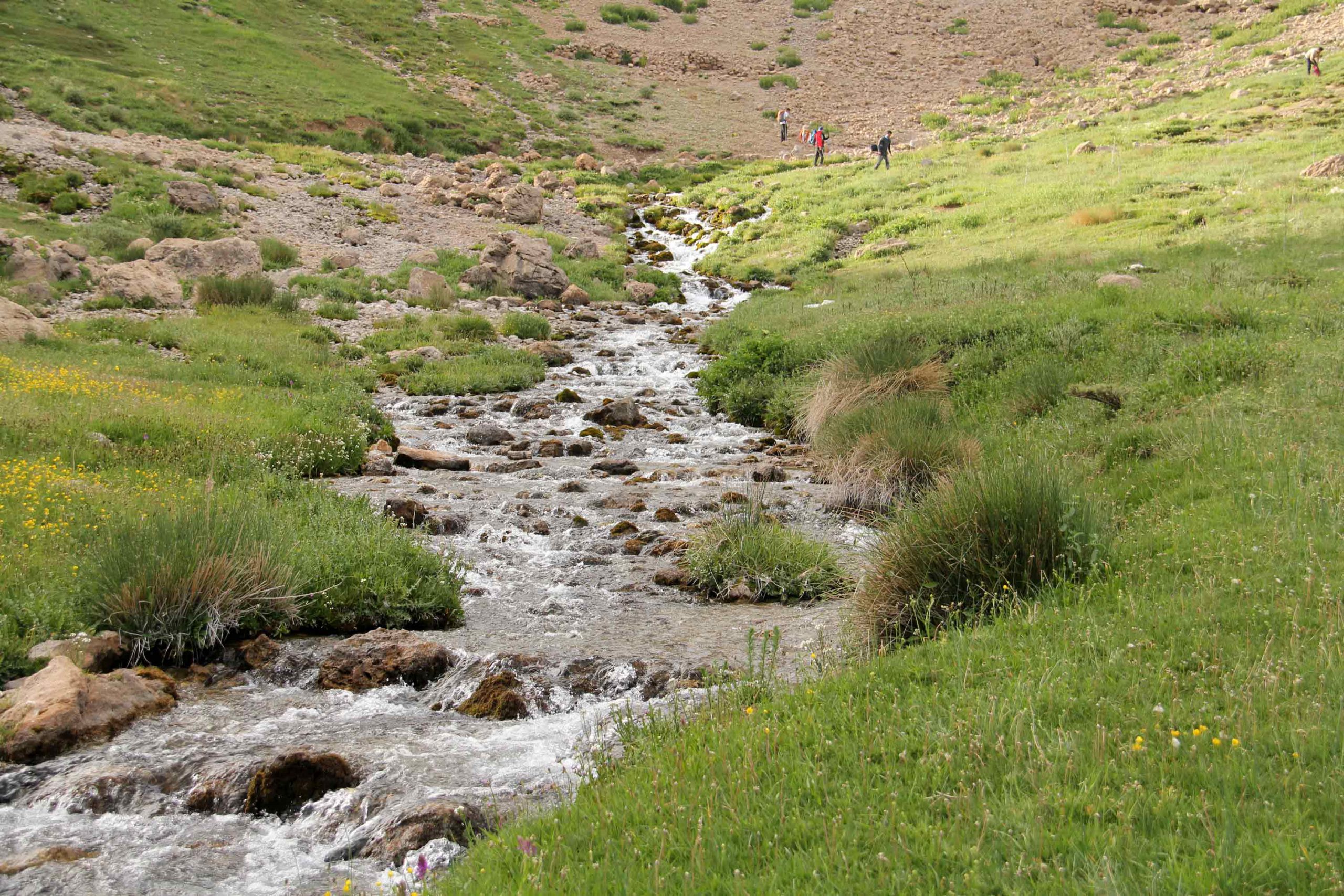 مسیر آبشار شیخ علی خان به چشمه سرده, Sheykh Ali Khan Waterfall to Sardeh Fountain Route