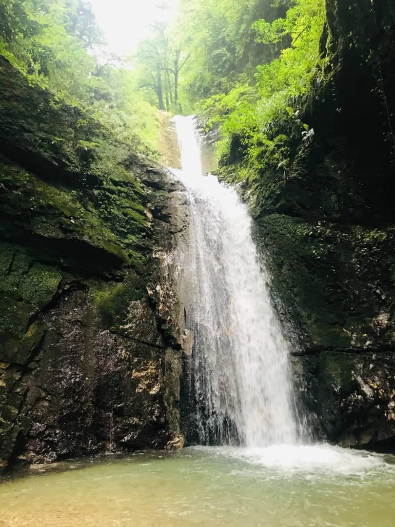 آبشار دارنو, Darno Waterfall