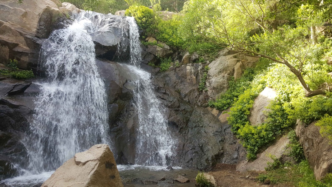 آبشار اللو, Alallu Waterfall