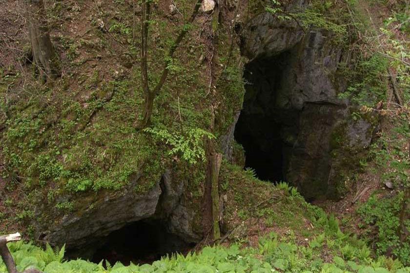 غار آویشو, Avishoo Cave