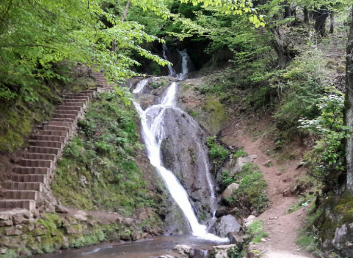 آبشار چسلی, Chesli Waterfall