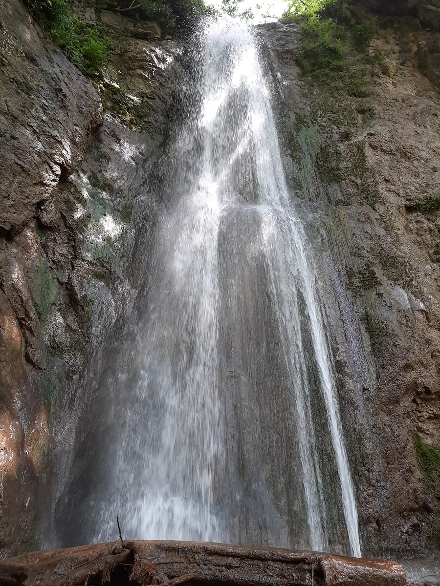 آبشار خون, Khun waterfall