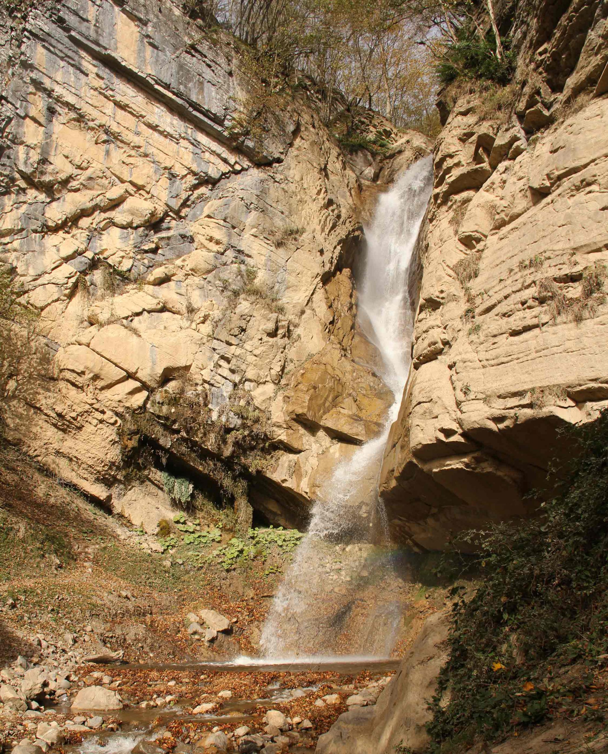 آبشار خربو, Kharbu Watrefall