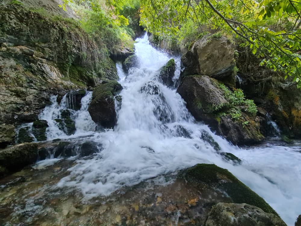 آبشار آتشگاه, Atashgah Waterfall