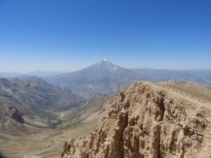 خط الراس قله امیری, Amiri Ridge