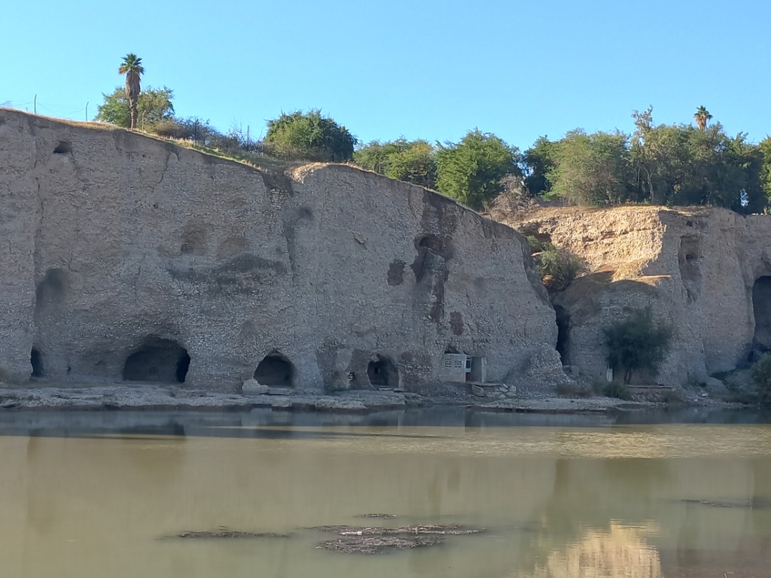 کت ها در رودخانه دز, Kat Caves in Dez River